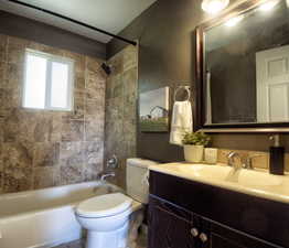 Photo 10 of 630 E 2550 N