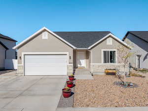 Photo 2 of 4227 N FAIRFIELD DR