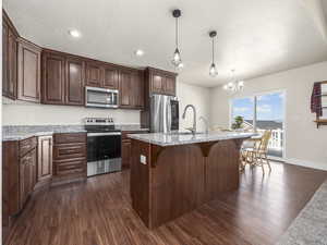 Photo 6 of 4227 N FAIRFIELD DR