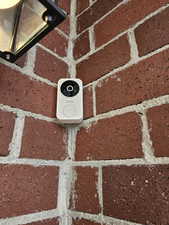 security cam on outside of garage