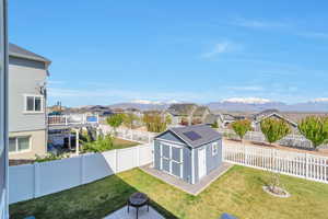 Property view of mountains featuring a residential view