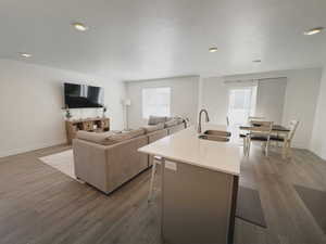 Photo 4 of 1734 E MUSS DR