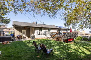 Photo 34 of 1045 E CLAREMONT DR