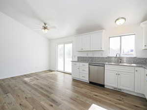 Photo 13 of 5527 S WALDEN GLEN DR