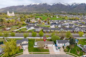 Aerial view with a mountain view and a residential view