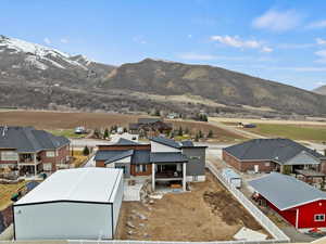 View of mountain feature featuring a residential view