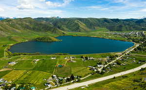 Bird's eye view of the reservoir and mountain view.