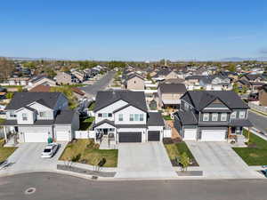 Bird's eye view featuring a residential view