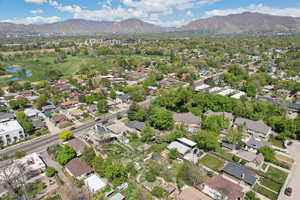 Bird's eye view with a residential view and a water and mountain view