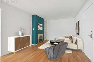 Photo 4 of 31 N M ST #406