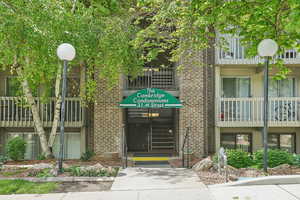 Photo 1 of 31 N M ST #406