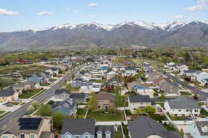 Photo 2 of 286 S BING CHERRY WAY