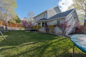 Photo 6 of 607 N HILLSIDE DR