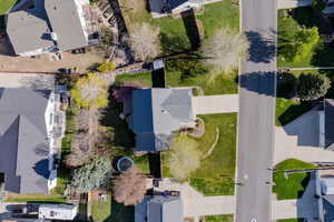 Photo 41 of 607 N HILLSIDE DR