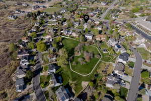 Photo 44 of 607 N HILLSIDE DR