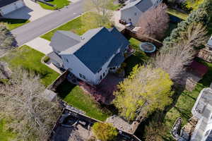 Photo 40 of 607 N HILLSIDE DR