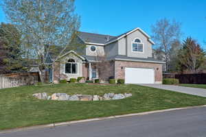 Photo 2 of 607 N HILLSIDE DR