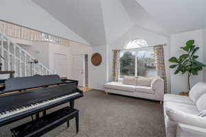 Photo 8 of 607 N HILLSIDE DR