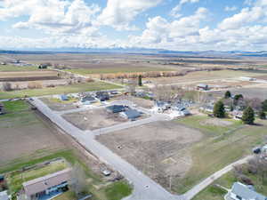 Aerial view featuring a mountain view and a valley view