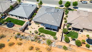 Photo 4 of 658 N SAGE CREST DR