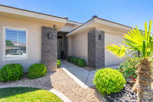 Photo 9 of 658 N SAGE CREST DR