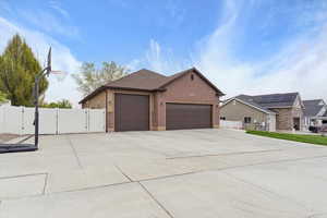 lots of driveway space. fully fenced in backyard with private RV parking
