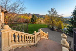 View of patio / terrace featuring a balcony and a mountain view