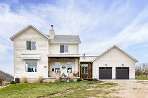 Photo 1 of 4611 S COVE LN