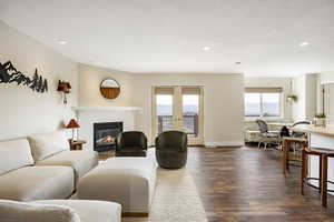 Photo 11 of 391  BERN DR