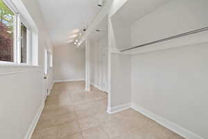 Photo 16 of 490 E SILVER LEAF DR