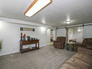 Photo 41 of 123  LYNNWOOD DR