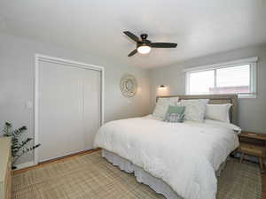 Photo 19 of 123  LYNNWOOD DR