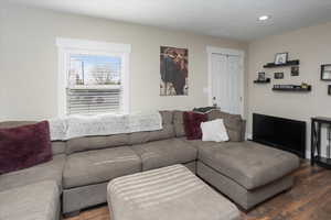 Photo 4 of 3048 S HARRISON BLVD