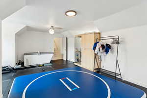 Interior space with visible vents and baseboards