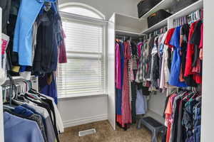 Walk in closet