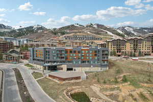 Bird's eye view featuring a mountain view