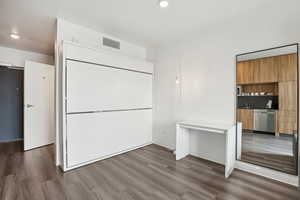 Closet with visible vents
