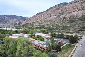 St Jospeh's Catholic High School just blocks away