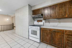 Photo 13 of 1609  BINFORD ST