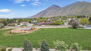 View of mountain feature featuring a residential view