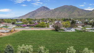 View of mountain feature featuring a residential view