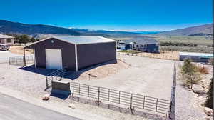 Detached garage/barn/shop/shed