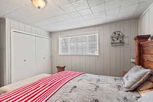 Bedroom with a closet
