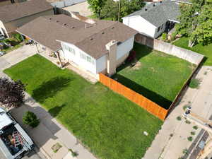Bird's eye view with a residential view