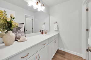 upstairs full bathroom