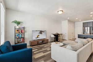 Photo 8 of 289 E BRIGHAM LN