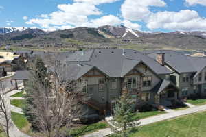 View of mountain feature featuring a residential view