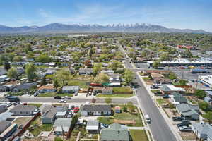 Aerial view featuring a residential view and a mountain view