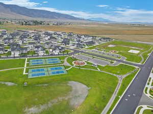 Aerial view with a residential view and a mountain view