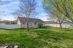 Photo 33 of 2253 S 385 W